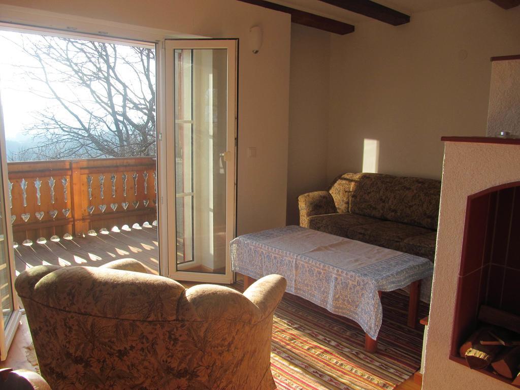 Holiday Home Sonnenhaus Svecina Exterior photo